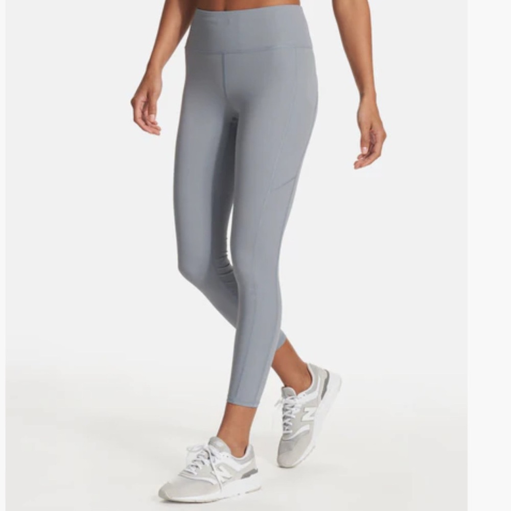 Vuori Stride Legging w/Pockets *NWT M